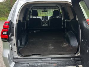 Toyota Land Cruiser 2021 - Image 4