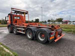 Volvo FM13-500 Hookloader - Image 4