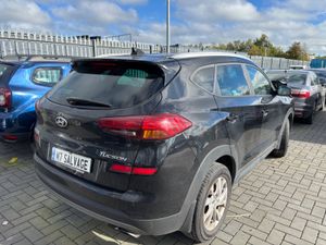 19 Tucson EXC 1.6 Diesel NCT 3/27 104 km Sarts - Image 3