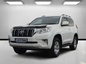 Toyota Land Cruiser SHORT WHEEL BASE AUTO - Image 3