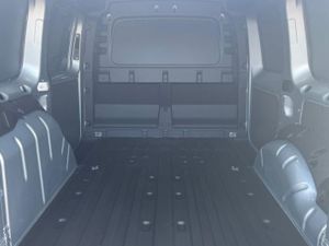 Ford Transit Connect 220 Limited L1 SWB 2.0 EcoBlu - Image 4
