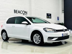 ONLY 44,000 MILES VOLKSWAGEN GOLF 1.6 TDI - Image 4
