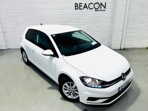 ONLY 44,000 MILES VOLKSWAGEN GOLF 1.6 TDI - Image 2