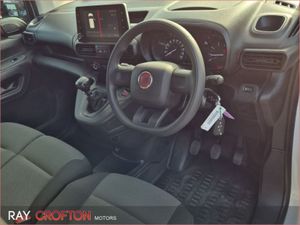 Fiat Doblo DOBLO LWB 1.5 100BHP  1000KG 4DR + VAT - Image 3