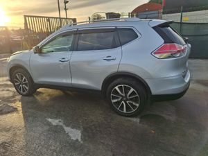 2017 Nissan Xtrail  7seater Automatic Full Leather - Image 4
