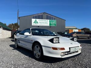Toyota MR-2 IMMACULATE 1 OWNER - Image 2