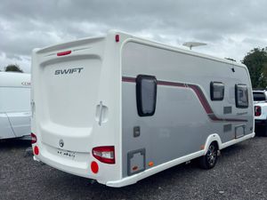 🔥 Swift Conqueror 570 | ALDE | Movers | Awning - Image 3