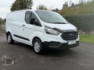 STUNNING Ford Transit Custom 2020 6 speed - Image 2