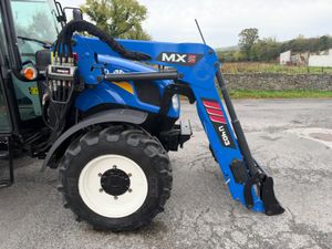 2019 New Holland T4.65S with Loader - Image 3