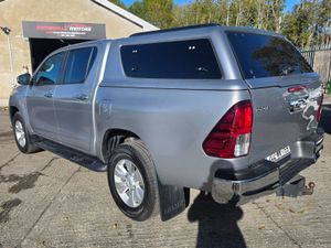 Toyota Hilux 2.4 automatic 2020 €21950 +23% VAT - Image 3