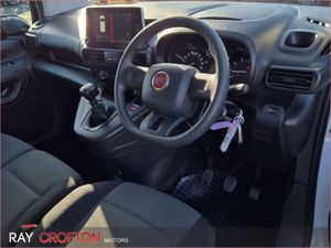 Fiat Doblo DOBLO LWB 1.5 100BHP  1000KG 4DR + VAT - Image 3