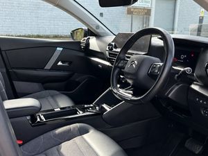 2023 Citroen C4 C-Series Automatic - Image 4