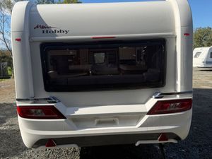 2021 HOBBY EXCELLENT – LUXURY caravan - Image 3