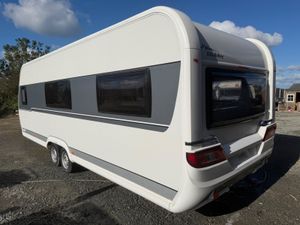 2021 HOBBY EXCELLENT – LUXURY caravan - Image 4