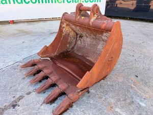 36 inch Strickland  digging bucket  50mm pins  dam - Image 2