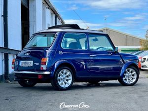 MINI COOPER SPORT 11000mls ONLY COLLECTORS CAR - Image 3