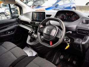 2019 Peugeot Partner 1.6 BlueHDi Pro - Image 4