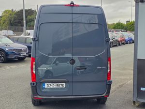 Mercedes Benz Sprinter Manual 2.1 Diesel Low Miles - Image 4