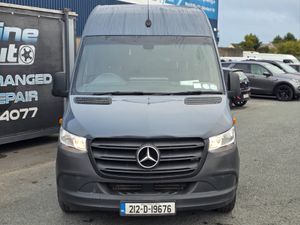 Mercedes Benz Sprinter Manual 2.1 Diesel Low Miles - Image 2