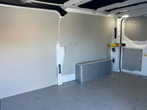 Ford Transit Custom 300 L2  FWD 2.0 EcoBlue 130ps - Image 4
