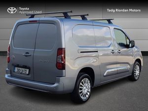 Toyota Proace City 1.5 GX LWB (price includes VAT) - Image 2