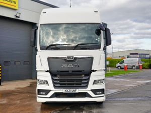 2021 MAN TGX 26-400 6X2 CURTAIN-SIDER - Image 2