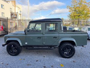 2014 (142) Land Rover Defender 110 5 Seater - Image 4