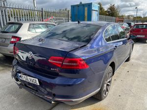 19 Passat HL 2.0 Diesel Auto Only 60km Drives - Image 3
