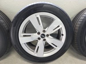 2022 Audi Q5 S-Line 19" Alloys - Good Tyres - Image 4
