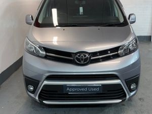 Toyota Proace 2.0 140HP GX L LWB 4DR REDUCED -1000 - Image 3