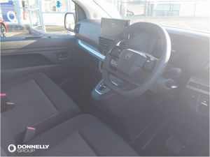 Citroen Dispatch 2.2 D 150ps Crew Van Driver EAT8 - Image 4