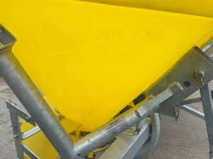 New Jarmet Quad Fertiliser Spreader - Image 2