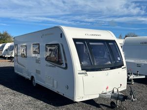Lunar Clubman 4 Berth  Fixed Single Beds Caravan - Image 2