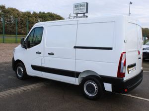 2023 Renault Master 35 L1H1 - Image 4
