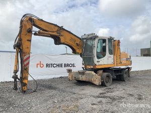 2004 Liebherr A316 Wheel Material Handle - Image 2