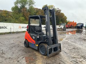 2012 Doosan G30E5 Forklift - Image 4