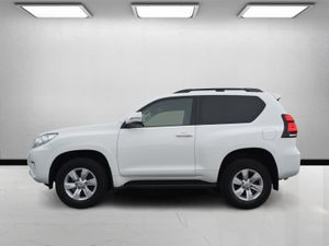 Toyota Land Cruiser 2022 SWB AUTO 71,100 KMS - Image 3