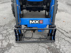 2019 New Holland T4.65S with Loader - Image 2