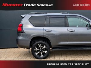 Toyota Land Cruiser 2.8 D-4D Automatic Commercial - Image 4