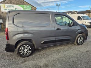 TOYOTA PROACE CITY INCLUDES VAT - Image 3