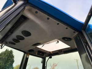 1997 New Holland 5635 2wd - Image 4