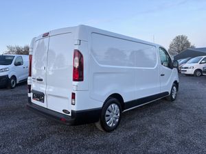Renault Trafic - Image 2