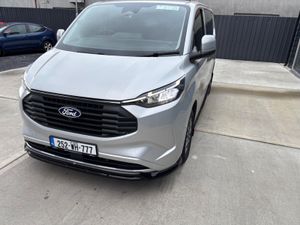 2025 Ford Transit Custom 2.5Petrol Plug-in Hybrid - Image 3