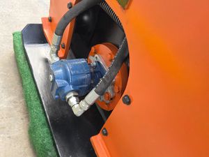 Npk C60 Hydraulic Compactor Plate - Image 4