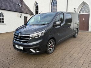 2022 (222 Reg) Renault Trafic Exclusive 170bhpAuto - Image 3