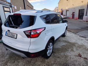 191 FORD KUGA ServHist New DOE Warranty V.Clean - Image 4