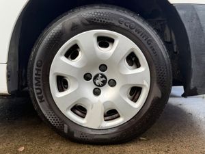 Peugeot Partner Reliable Commercial Van - Image 4
