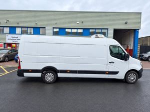 2022 Interstar Fridge Freezer Van - Image 4