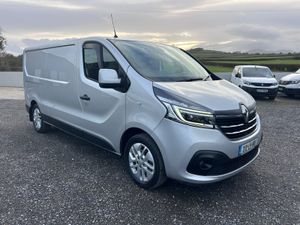 2021 Renault Trafic ‘Sport - 95’000 kms - Image 2