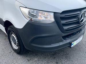 2022 Sprinter 315 Luton Box Body and Tail Lift - Image 3